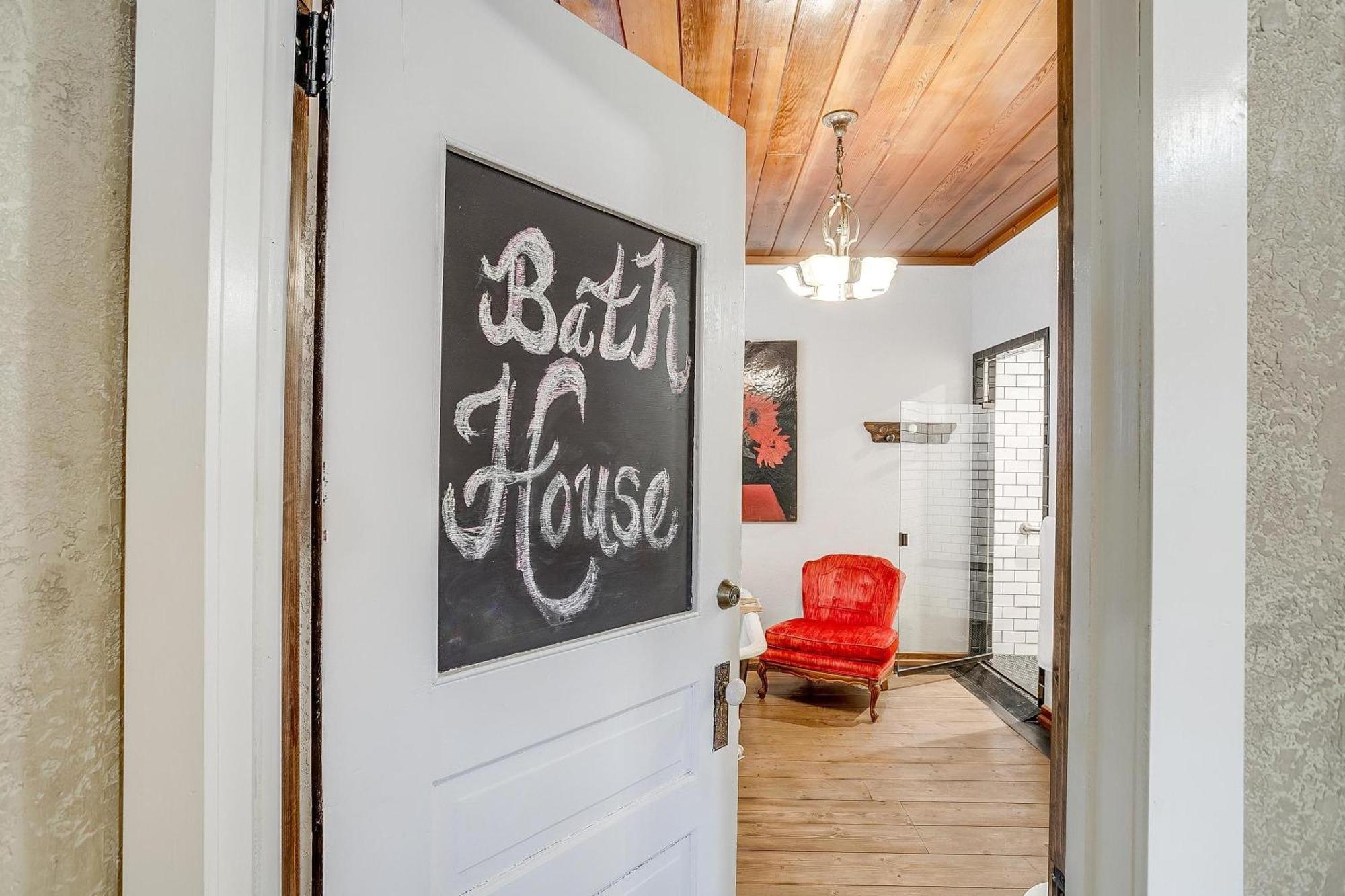 The Gallery House Boutique Hotel Stephenville Exterior foto